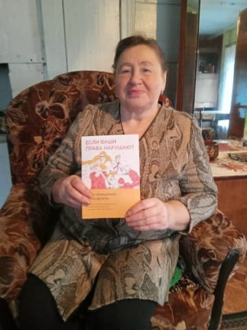 Специалисты Учреждения периодически проводят беседы с пожилыми людьми, находящимися на обслуживании по вопросам финансовой грамотности.